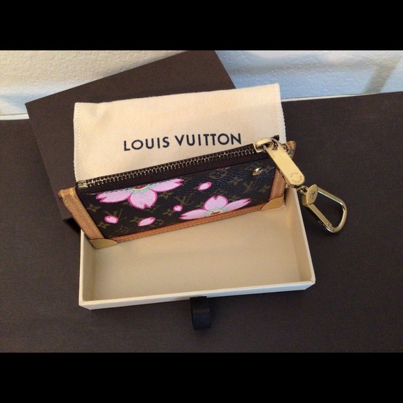 Louis Vuitton Monogram Cherry Blossom Coin/Key Case - Picture 2 of 9